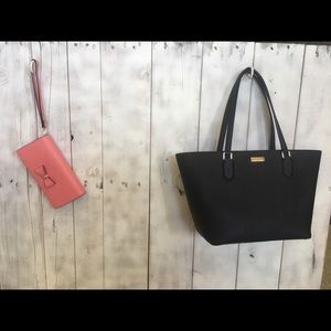 BRAND NEW: Classic Black Kate Spade purse